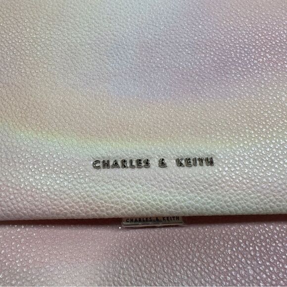 CHARLES & KEITH PASTEL PINK TIE DYE SILVER TONE CHAIN FAUX LEATHER CROSSBODY NWT - Picture 7 of 9